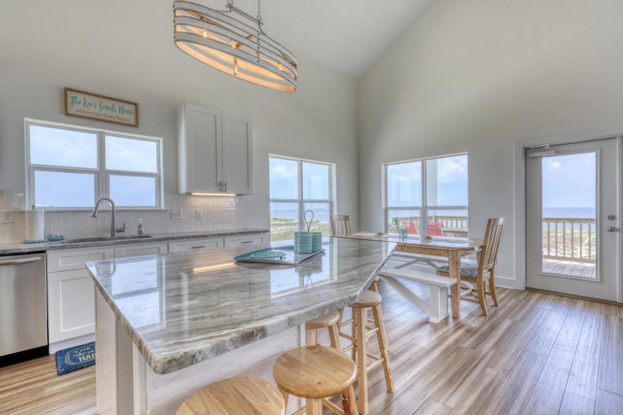 Salty Seahorse - Waterfront! Pet Friendly! Game Room, Pool Table, Beautiful Views - Room For The Whole Family Home Dauphin Island Exterior foto